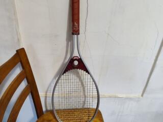 Продам ракетку для большого тенниса