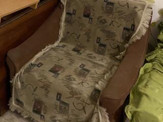 Продаются два раскладных кресла