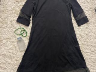 Платье черное