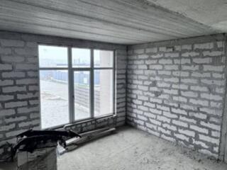 В продаже современный двухэтажный таунхаус с мансардой в коттеджном ..