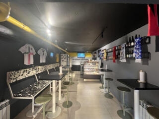 Оренда фасадного приміщення з ремонтом, загальною площею 56 м2, ...