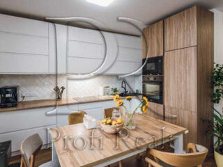 продаж 3-к квартира Київ, Шевченківський, 249900 $