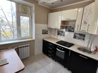 Сдается в аренду 2х ком квартира в центральной части города.