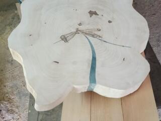 Срезы из дерева для столешниц