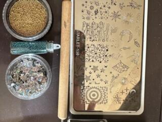 Товары для ногтей