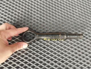 Продам буксировочный крюк на Лексус рх