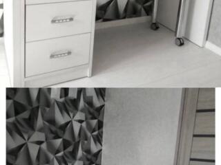 Продается удобный стол-трансформер в отличном состоянии. Можно использовать как угловой