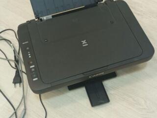 Продам. Принтер, копир. Цветной. Пользовались несколько раз. Без картриджей. 500