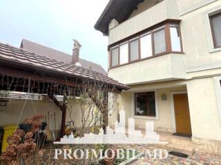 Vă propunem spre vânzare acest apartament cu 2 camere și living, ...