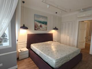 В продаже 4-х комнатная у парка Победы