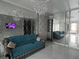 Красивая квартира на Французском бульваре