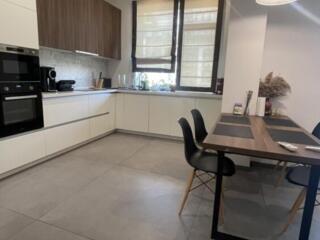 Стильная квартира с дизайнерским ремонтом в ЖК "17-я Жемчужина&qu