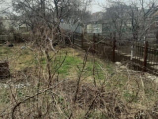 Срочно продам участок в центре Ленпоселока !