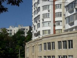 Продам большое цокольное помещение в ЖК Акапулько