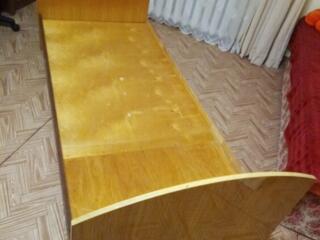 КРОВАТЬ ОДНОСПАЛЬНАЯ \ДЕРЕВО\ дёшево 400руб. Тирасполь!!!!