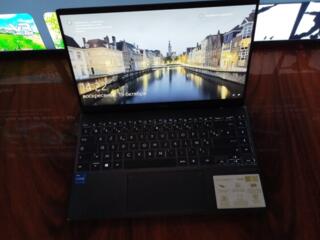 Asus Zenbook 14