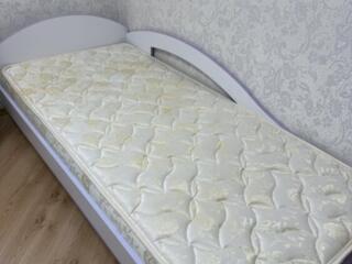 Продам спальню