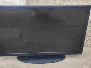 Led телевизор 32 дюйма, рабочий