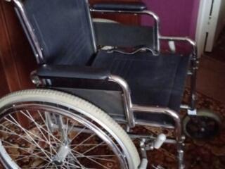 Инвалидная коляска