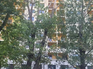 Продам 1 комнатную квартиру в новом сданном доме.