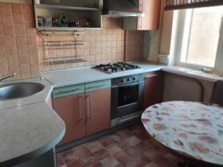 Продам хорошую трёхкомнатную квартиру с ремонтом