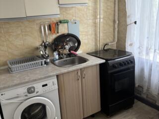 Сдаю 2 х комнатную квартиру