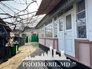 Vă propunem spre vânzare această casă în Colonița, str. Sfânta Maria, 