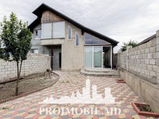 Se oferă spre chirie această casă în sect. Telecentru, str. Schinoasa 