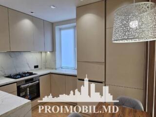 Vă propunem spre vânzare acestapartament cu 2camere și living,sect. ..