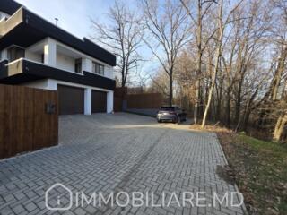 Teren pentru construcție, or. Durlești Vă propunem spre vânzare un ...