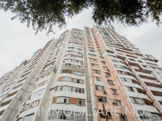 Apartament cu 2 camere, sect. Botanica Vă propunem spre vânzare ...