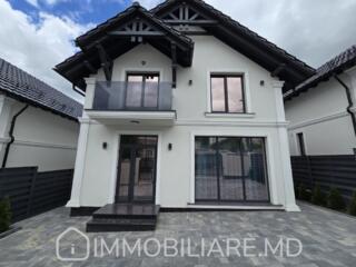 Casă cu 2 niveluri, or. Ialoveni Vă propunem spre vânzare casă cu 2 ..