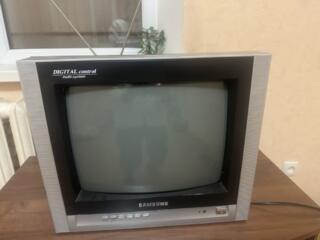 Продам телевизор