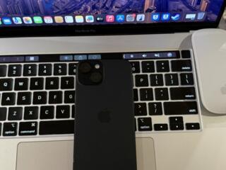 NeW!! iPhone 15, battery - 100%