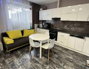 Предлагается к продаже квартира в новом жилом комплексе возле моря. ..