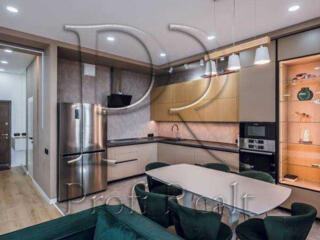 продаж 3-к квартира Київ, Дніпровський, 235000 $