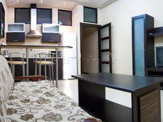 Код: 64. Апартаменты с террасой в Ж/К «Аркадийский дворец».