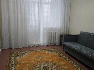 Сдаётся 2-х комнатная квартира средний Бам 2/5