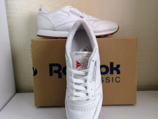 Продам кроссовки