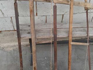 Fierastrau din antichitate manual