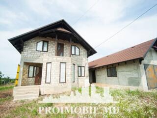 Vă propunem spre vânzare această casăîn 2 nivele r-nul. Ialoveni, ...