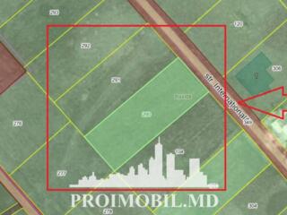 Spre vânzare se oferă teren pentru construcții, situat în Cruzești. ..