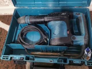 Отбойный молоток Makita AVT 200$