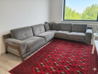 Угловой велюровый диван