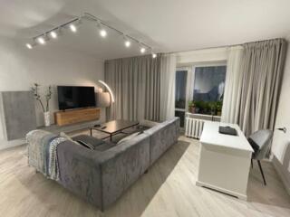 В продаже 3-х комнатная квартира на Фонтане, парк Победы