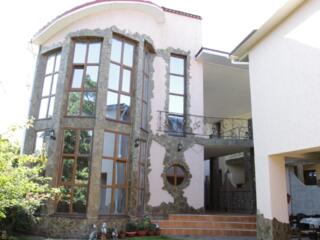 Прекрасный дом дом по улице Писарева