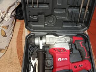 Продам перфоратор, б/у. 1200 небольшой торг.