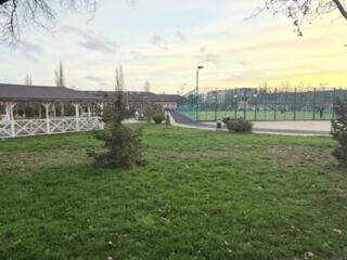 1/5 Балка, Одесская, 3х-комн. Высокий цоколь. 18 школа. Торг.