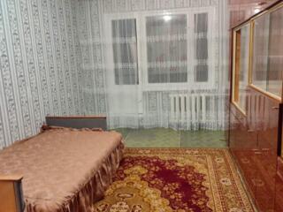 Сдам 2к квартиру на Балке на длительный срок, 12 школа, середина дома