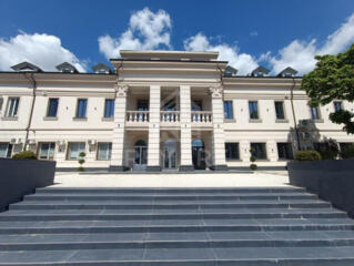 Chirie oficiu pe str. Tighina în centru de clasa A. Amplasat ...